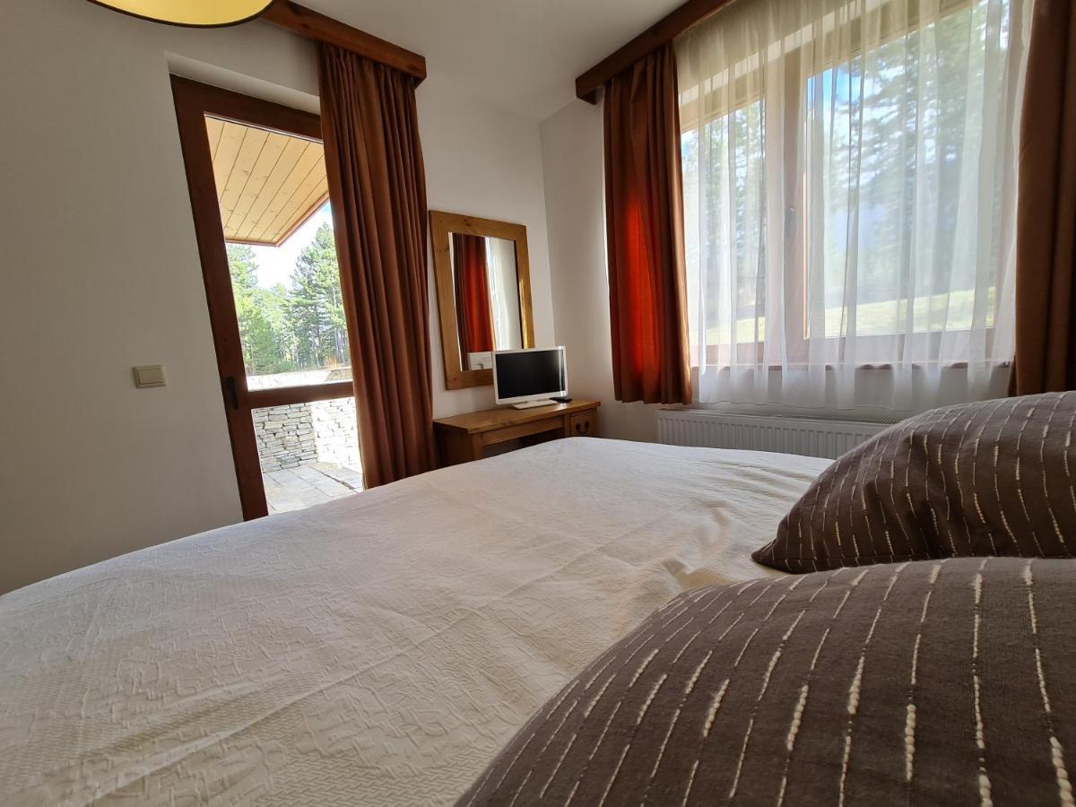 Pirin Golf Apartment Home With Private Garden バンスコ エクステリア 写真