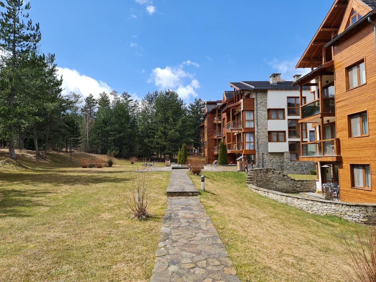 Pirin Golf Apartment Home With Private Garden バンスコ エクステリア 写真