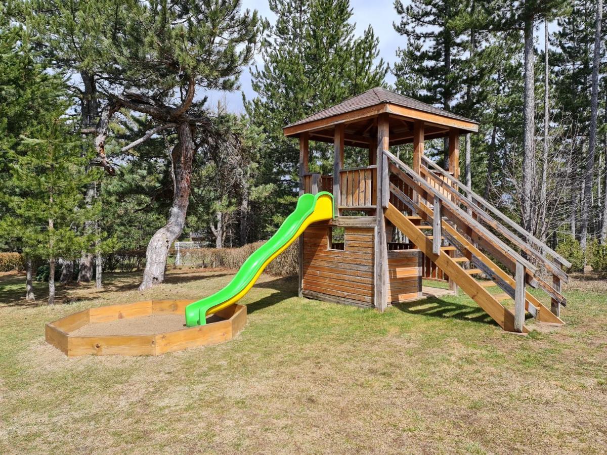 Pirin Golf Apartment Home With Private Garden バンスコ エクステリア 写真